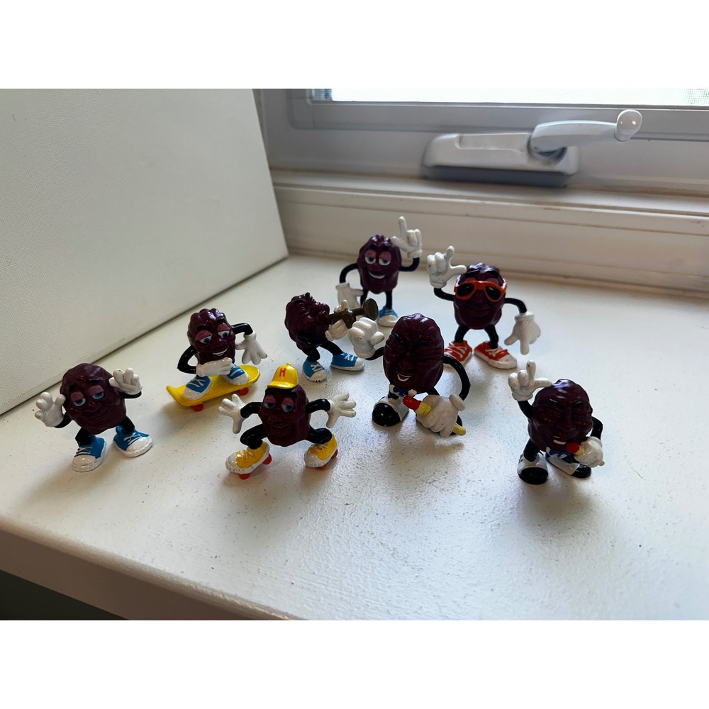 Vintage California Raisins Figures Lot of 8 1987 1988 Calrab Skateboarder toys